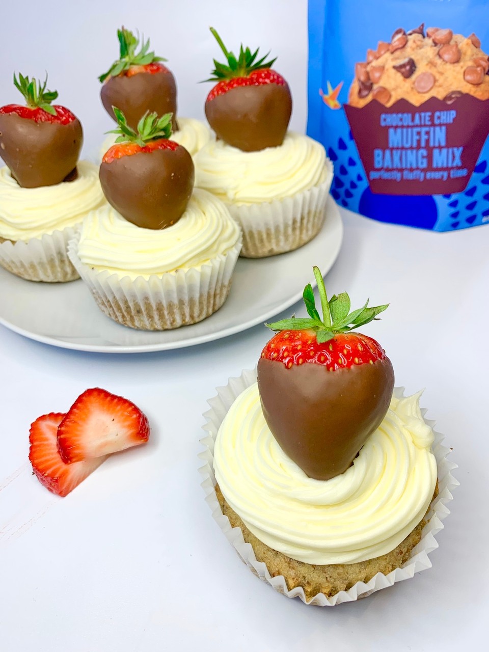Chocolate Strawberry Muffins - Creative Nature Superfoods